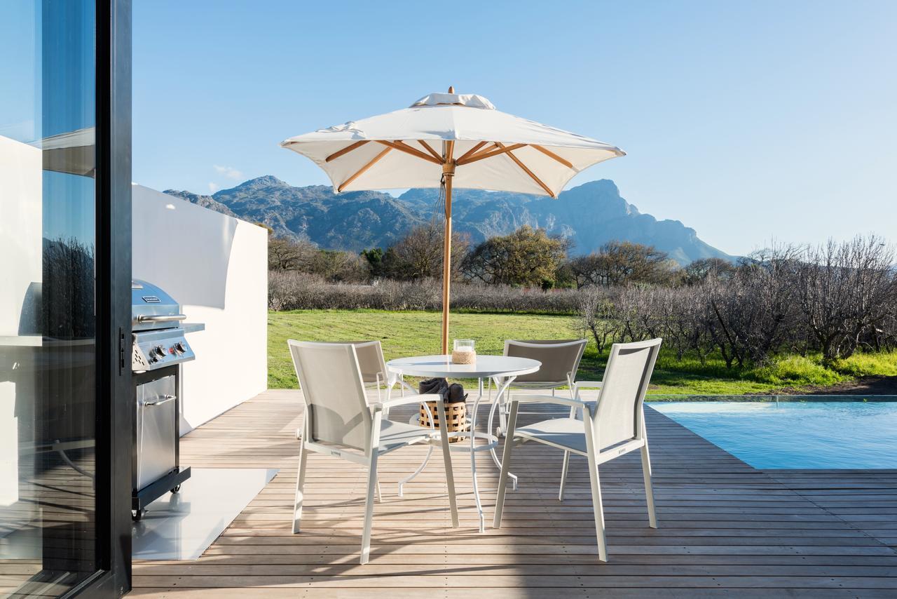 La Chataigne Wines & Guest Cottages Franschhoek Exterior photo